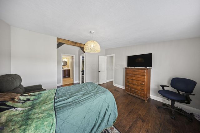 15193 Hall Road NW, Mount Vernon, OH 43050