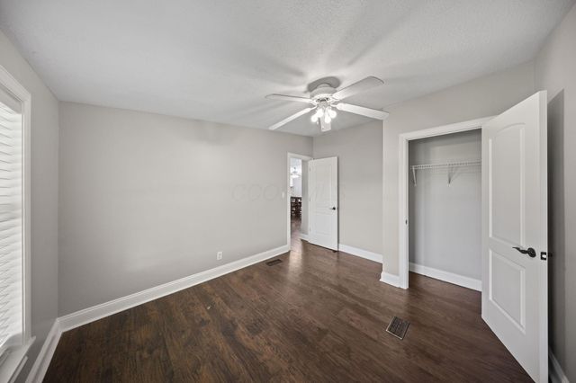 15193 Hall Road NW, Mount Vernon, OH 43050