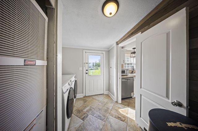 15193 Hall Road NW, Mount Vernon, OH 43050