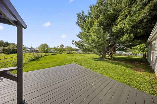 15193 Hall Road NW, Mount Vernon, OH 43050