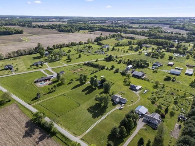15193 Hall Road NW, Mount Vernon, OH 43050