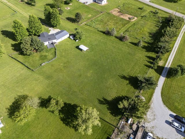 15193 Hall Road NW, Mount Vernon, OH 43050