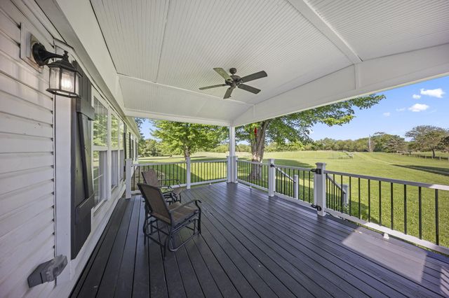 15193 Hall Road NW, Mount Vernon, OH 43050