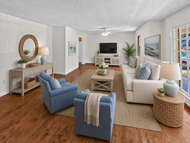 101 Beacon Hill Lane, Summerville, SC 29485