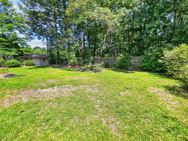 101 Beacon Hill Lane, Summerville, SC 29485