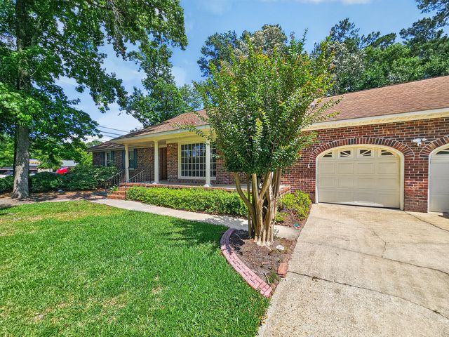 101 Beacon Hill Lane, Summerville, SC 29485