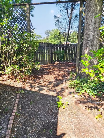 101 Beacon Hill Lane, Summerville, SC 29485