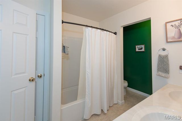 3312 Charlestowne Crossing Drive, St Charles, MO 63301