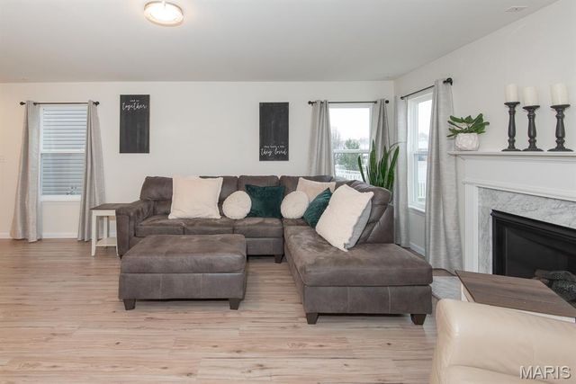 3312 Charlestowne Crossing Drive, St Charles, MO 63301