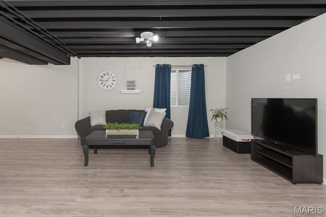 3312 Charlestowne Crossing Drive, St Charles, MO 63301