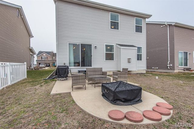 3312 Charlestowne Crossing Drive, St Charles, MO 63301