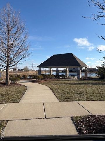 3312 Charlestowne Crossing Drive, St Charles, MO 63301