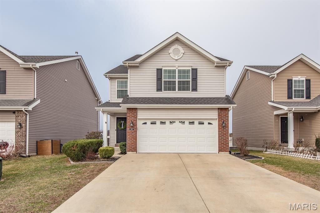3312 Charlestowne Crossing Drive, St Charles, MO 63301