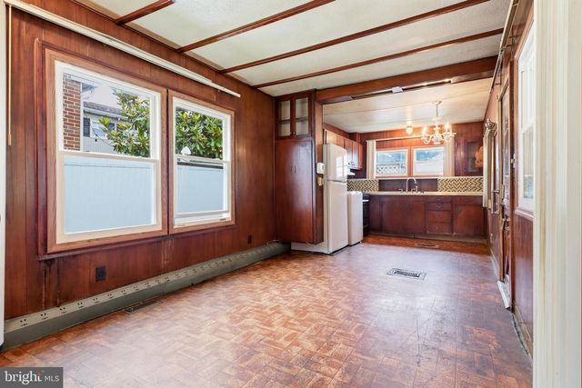 374 MAPLE AVE, Hanover, PA 17331
