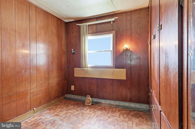 374 MAPLE AVE, Hanover, PA 17331