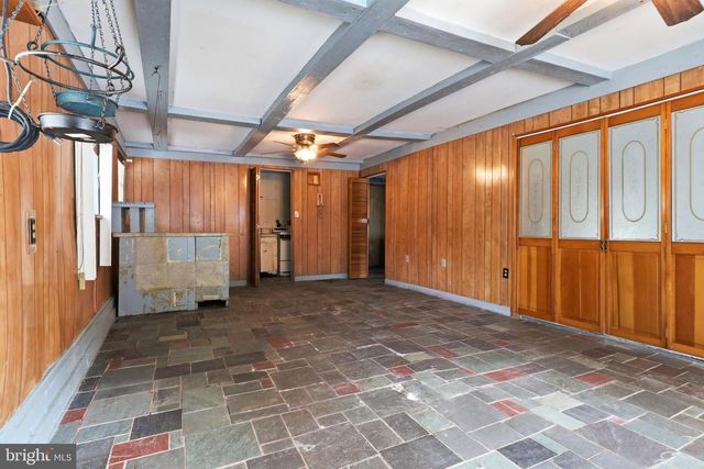 374 MAPLE AVE, Hanover, PA 17331