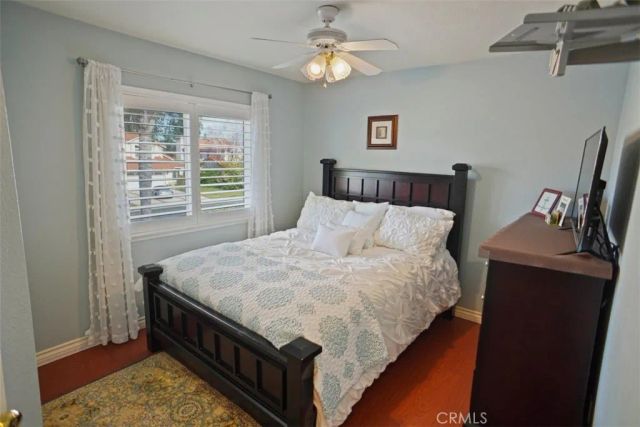 24844 Bracken Lane, Stevenson Ranch, CA 91381