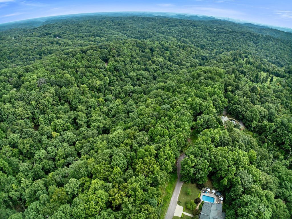 4672 Heath Road, Nashville, TN 37221