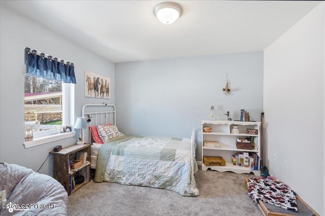 6920 W Beverly Lake Road, Wasilla, AK 99623