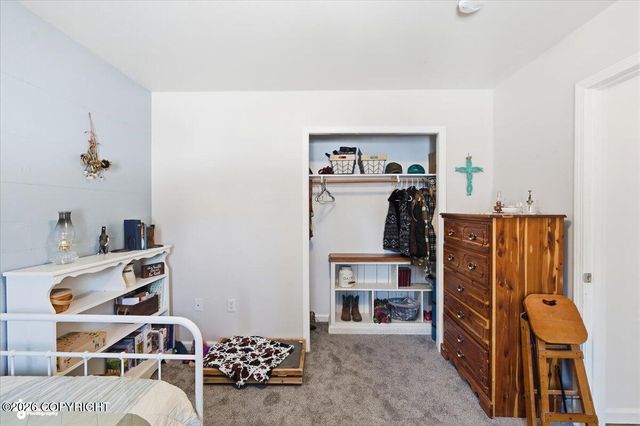 6920 W Beverly Lake Road, Wasilla, AK 99623