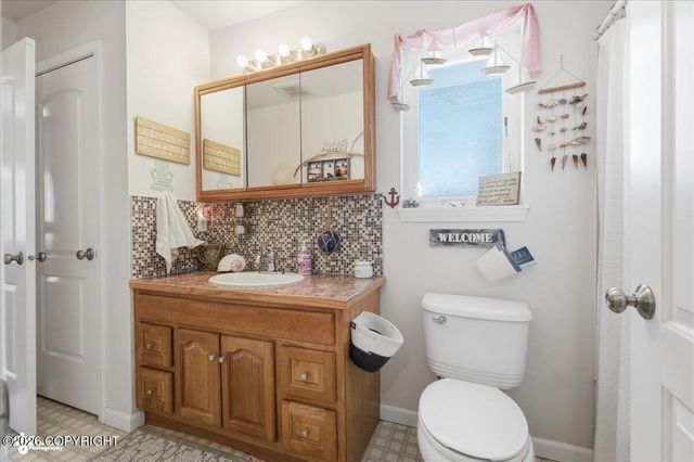 6920 W Beverly Lake Road, Wasilla, AK 99623