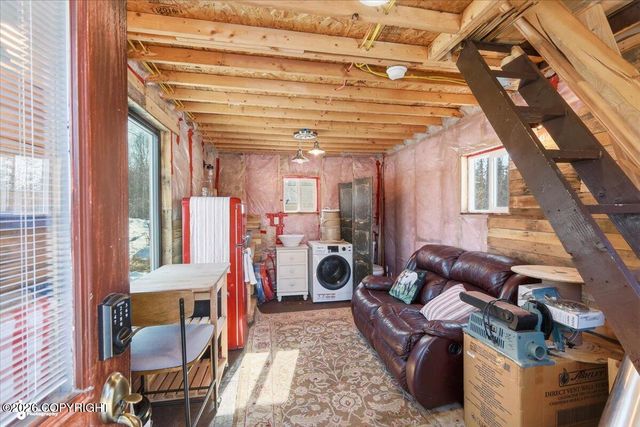 6920 W Beverly Lake Road, Wasilla, AK 99623