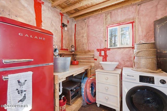 6920 W Beverly Lake Road, Wasilla, AK 99623