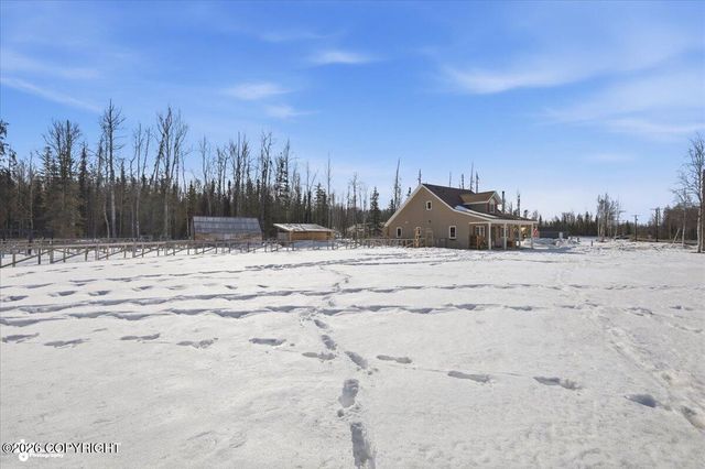 6920 W Beverly Lake Road, Wasilla, AK 99623