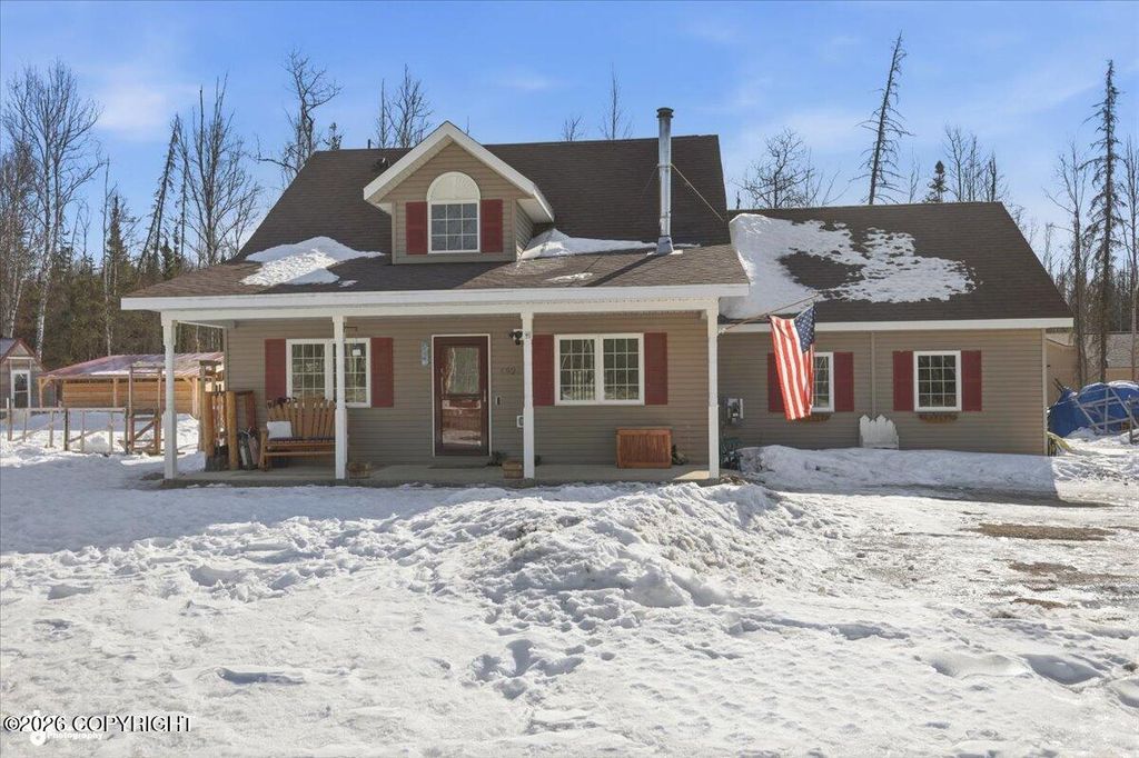 6920 W Beverly Lake Road, Wasilla, AK 99623