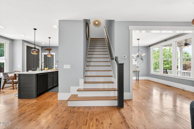 2825 Oakley Woods Lane, Apex, NC 27539