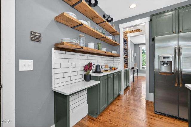 2825 Oakley Woods Lane, Apex, NC 27539