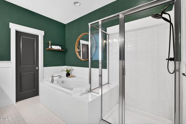 2825 Oakley Woods Lane, Apex, NC 27539
