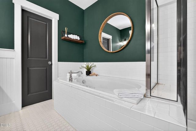 2825 Oakley Woods Lane, Apex, NC 27539