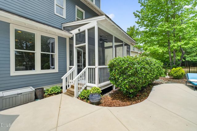 2825 Oakley Woods Lane, Apex, NC 27539