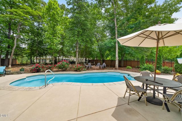 2825 Oakley Woods Lane, Apex, NC 27539