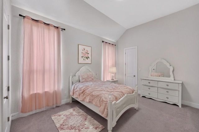 272 Egret LN, Austin, TX 78737