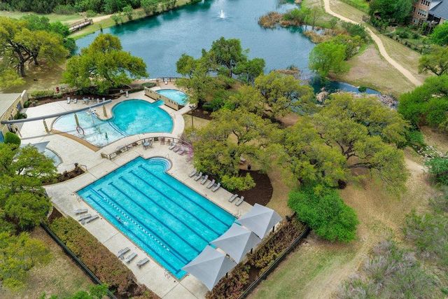 272 Egret LN, Austin, TX 78737