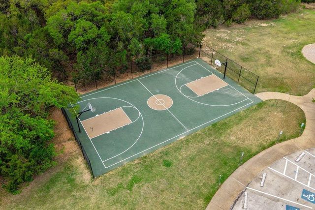 272 Egret LN, Austin, TX 78737
