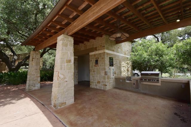 272 Egret LN, Austin, TX 78737