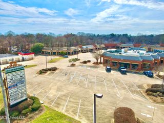 1625 E County Line Road, 170, Jackson, MS 39211