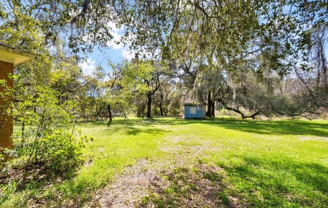 1946 River Road, Johns Island, SC 29455