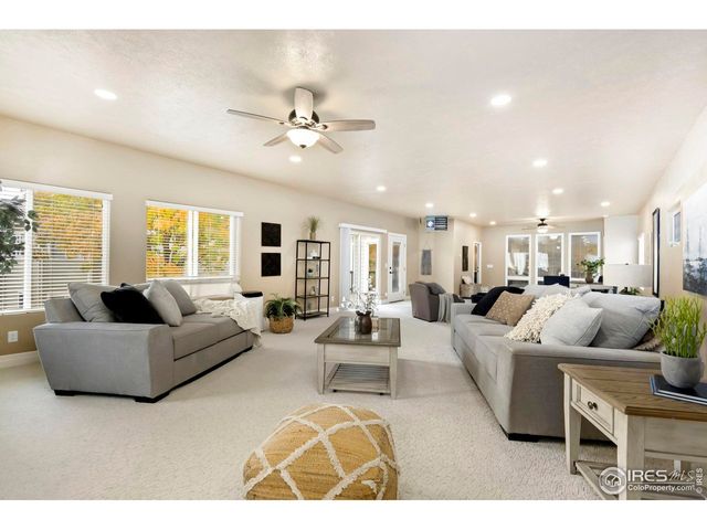 975 Norway Maple Dr, Loveland, CO 80538