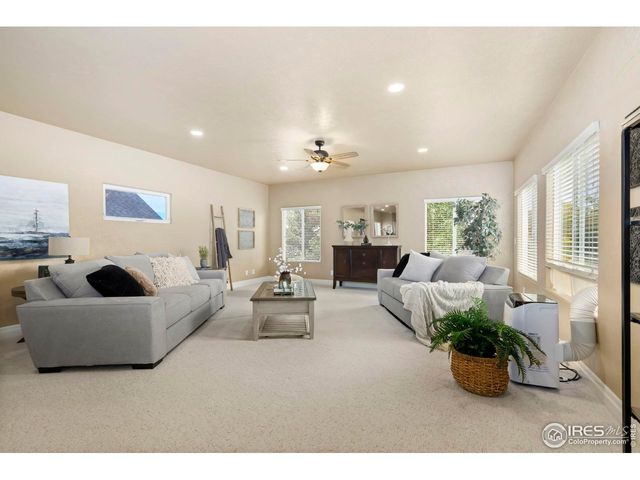 975 Norway Maple Dr, Loveland, CO 80538