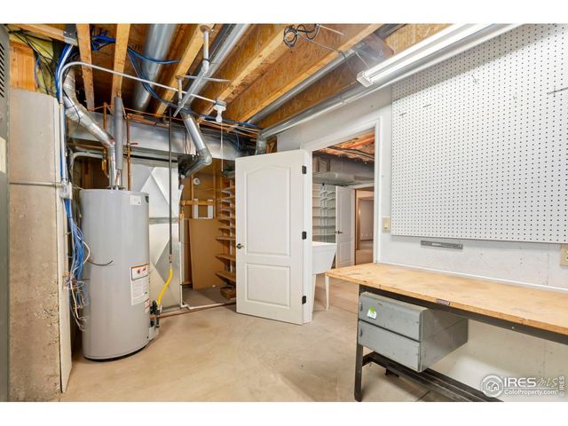 975 Norway Maple Dr, Loveland, CO 80538