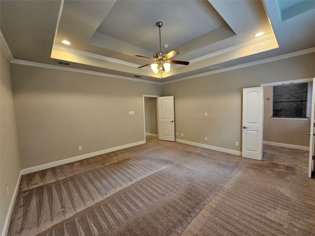 988 Shadyside Lane, Dallas, TX 75223