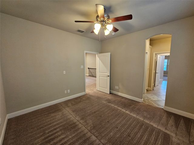 988 Shadyside Lane, Dallas, TX 75223