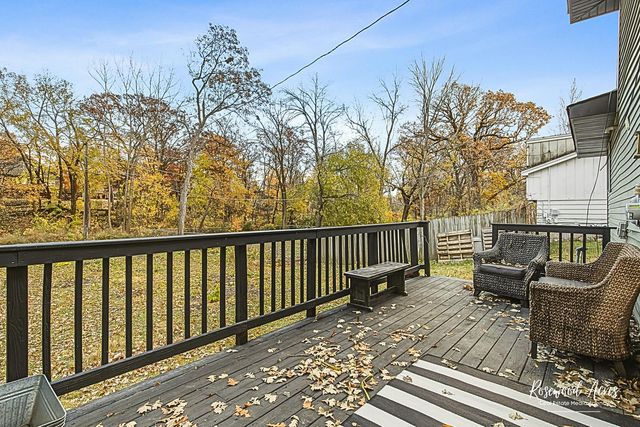 328 N Brookshore Drive, Shorewood, IL 60404