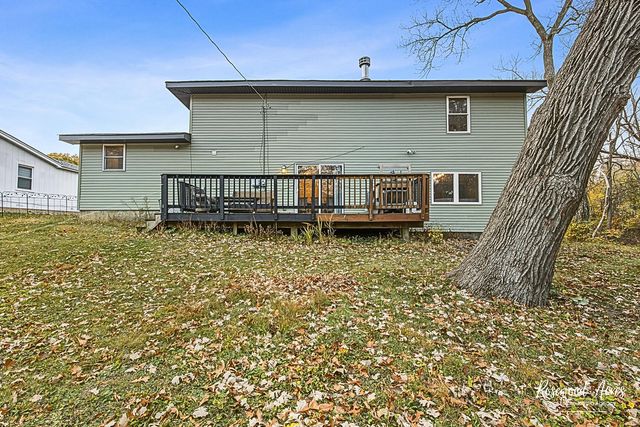 328 N Brookshore Drive, Shorewood, IL 60404