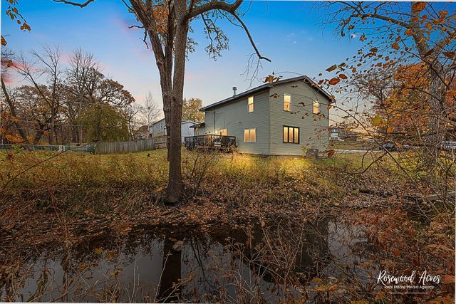 328 N Brookshore Drive, Shorewood, IL 60404