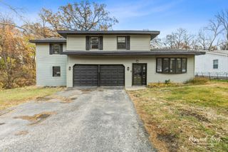 328 N Brookshore Drive, Shorewood, IL 60404